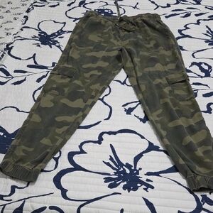 C&C California Camouflage Ankle Pants